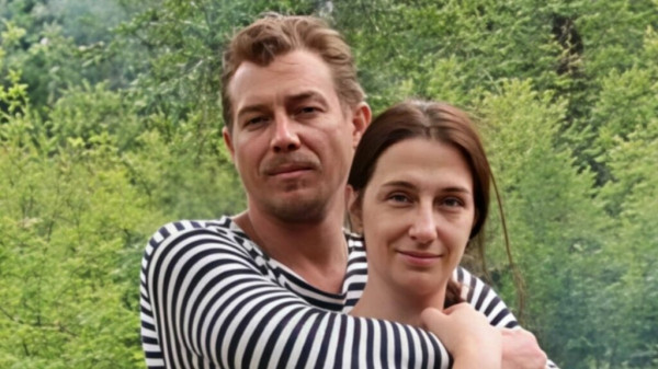 Откуда шрам на лице и как попал в актеры звезда &laquo;Волкодава&raquo; Александр Бухаров