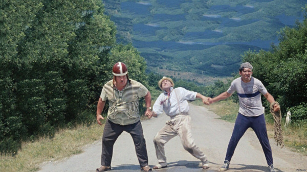 Предновогодняя телепрограмма на 31 декабря 2025 года для всех каналов