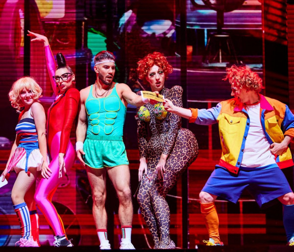 Планы на новогодние праздники 29 декабря &ndash; 8 января: оливье с доставкой на дом и икорные завтраки