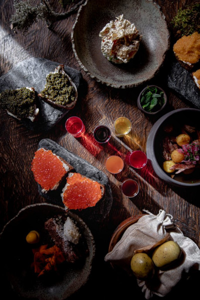 Планы на новогодние праздники 29 декабря &ndash; 8 января: оливье с доставкой на дом и икорные завтраки