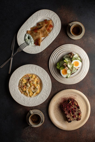 Планы на новогодние праздники 29 декабря &ndash; 8 января: оливье с доставкой на дом и икорные завтраки