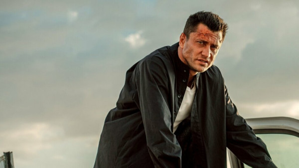 Самые красивые российские актеры современного кино: Страсть в глазах и мускулах