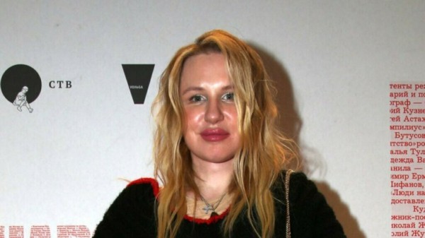 Два развода, трое детей от разных мужчин, роды 16-летней дочери: как живет Валерия Гай Германика