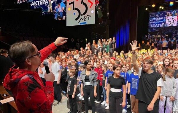 &laquo;Шоу как маленькое личное чудо&raquo;. Интервью с режиссером масштабного новогоднего представления &laquo;История игрушек&raquo;