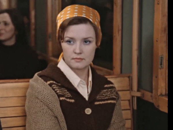 Нищее детство, тяжелый путь в актрисы, неудачная пластика и смерть мужа Владимира Меньшова: все удары Веры Алентовой