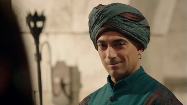 Седина в бороду, да молодая жена: как сейчас живет и выглядит главный евнух &laquo;Великолепного века&raquo;