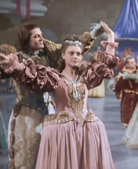 &laquo;Корвалольчику &ndash; и спать!&raquo;: что стало с Танечкой Огневой из &laquo;Разных судеб&raquo; в ее 97 &ndash; мизерная пенсия и карьера длиною в жизнь