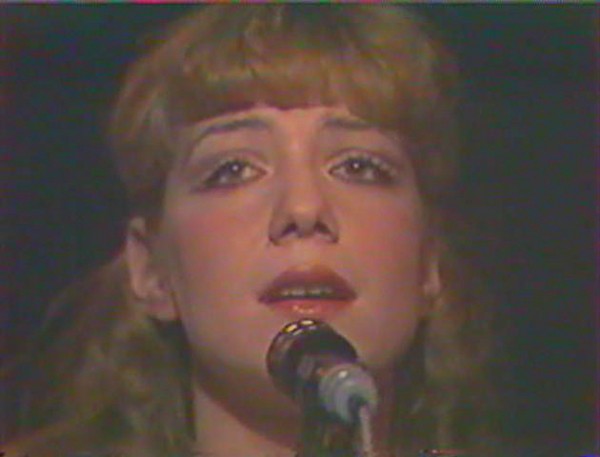 По-прежнему красива и после 60: Ради кого Ирина Селезнева оставила карьеру