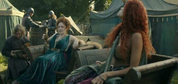 Понятно, почему Мартин в экстазе: два сезона &laquo;Дома дракона&raquo; &mdash; жалкая пародия на фоне первой серии &laquo;Рыцаря&raquo;