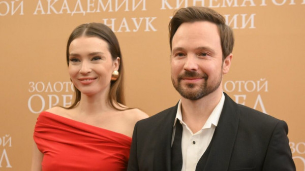 Развелся с Агнией Дитковските и тайно женился на ее копии: как сейчас живет Алексей Чадов