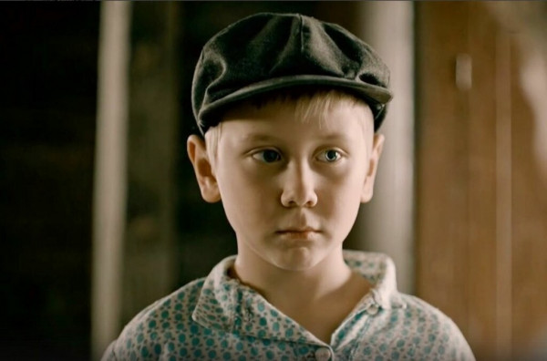 Актера Юрия Степанова нет 15 лет, но есть его точная копия: что случилось на Люблинке и как получилось такое чудо