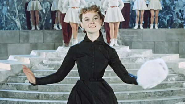 Актеры-символы Нового года: С кем у кинолюбов ассоциируется зимний праздник