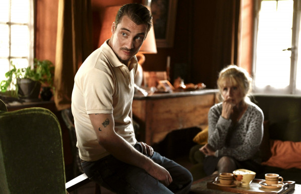 Зри в корень: &laquo;Что случилось осенью&raquo; &mdash; душевная драма провокатора на пенсии