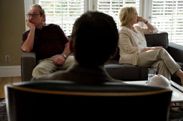 Свести разведенные мосты: 7 увлекательных фильмов и сериалов о спасении брака