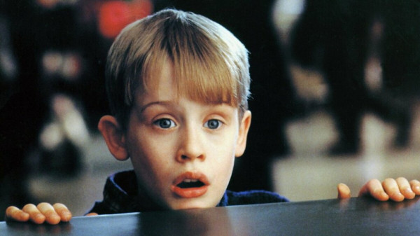 Актеры-символы Нового года: С кем у кинолюбов ассоциируется зимний праздник