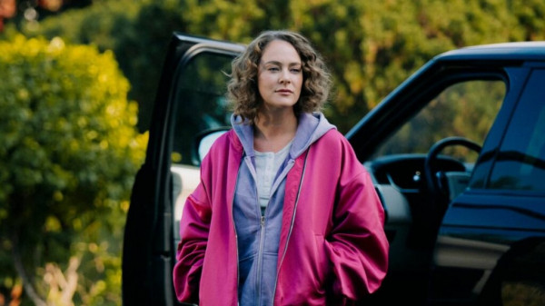 Романы с Ильей Глинниковым и Милошем Биковичем, скандал с наркотиками: как сейчас живет сменившая имя Аглая Тарасова