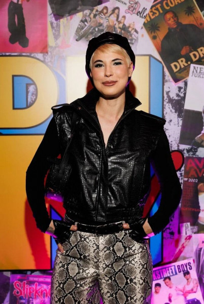 Пьянство матери и нищета: как живет бездетная юмористка Зоя Яровицына Пьянство матери и нищета: как живет бездетная юмористка Зоя Яровицына