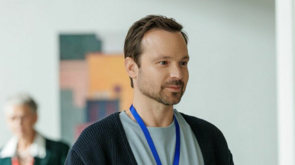 Развелся с Агнией Дитковските и тайно женился на ее копии: как сейчас живет Алексей Чадов