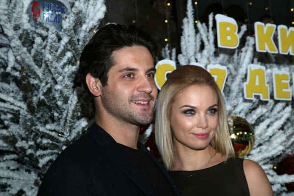 Громкие разводы 2025: Богатырев бросил Арнтгольц, Мерзликин тихо ушел из семьи, Дибровых развела Рублевка