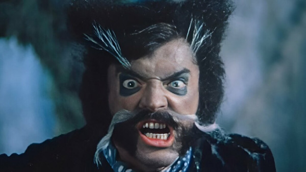 Киноляпы, которые заметили все: Ошибки актеров, оставшиеся в финальных версиях новогодних хитов