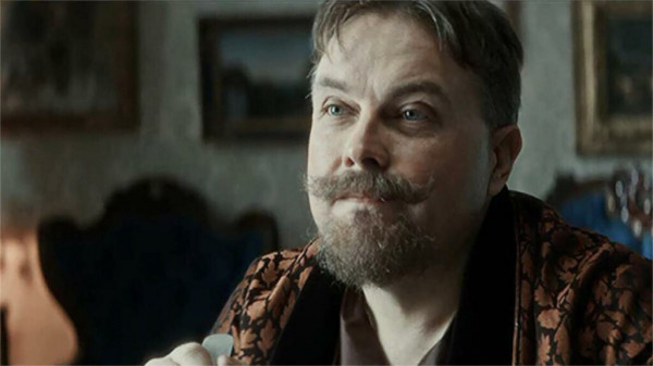 Женился в 32 года на вдове Евгения Дворжецкого и вырастил чужих детей: как живет звезда &laquo;Шифра&raquo; Алексей Колган