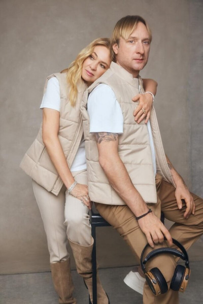 Яна Рудковская и Евгений Плющенко стали представителями бренда Monte Carlo