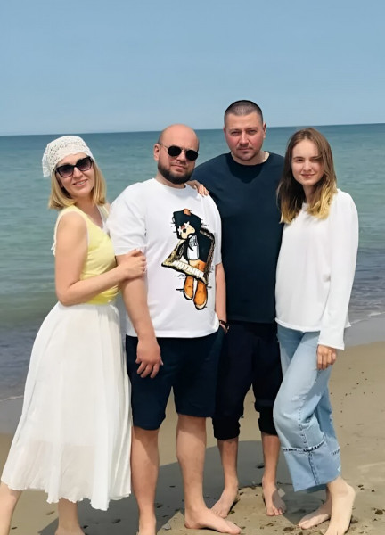 Красивые свадьбы 2025: беременная Муцениеце вышла замуж за Дрангу, Шиловская обвенчалась с Устюговым, Ивлеева нашла счастье с Бегаком