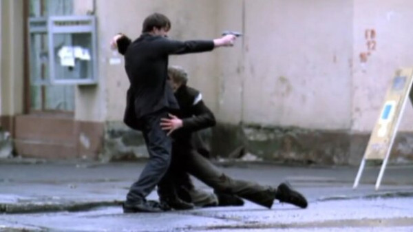 Наконец-то россияне признали, что &laquo;Бумер&raquo; невероятно бредовый фильм: 8 роковых ошибок Рамы, Кота и Димона