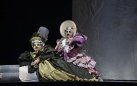 В прокат выходит киноверсия спектакля «Мертвые души» с Марией Ароновой  и Владиславом Гандрабурой