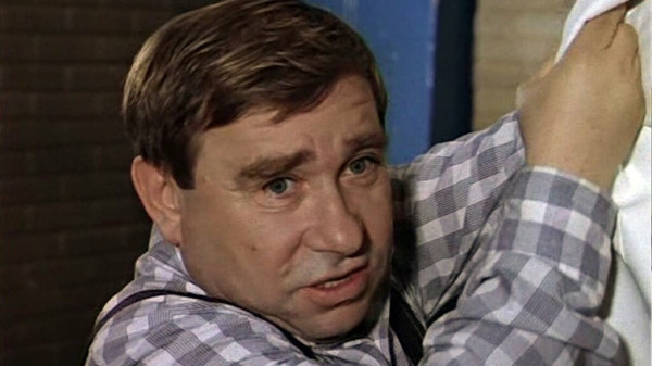 Советские актеры, которые сами исполнили песни в новогодних фильмах