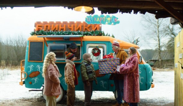 Мальчик и его друзья запускают кулинарный бизнес в трейлере фильма &laquo;Драники&raquo;