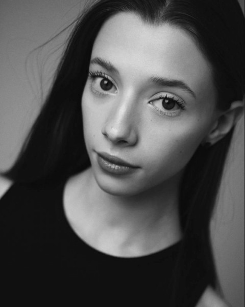 Поколение: Полина Гухман