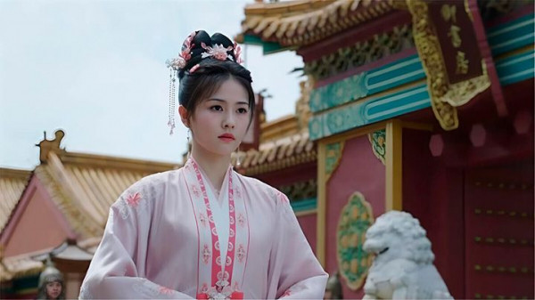 10 сериалов про интриги и великие стратегии императорских домов