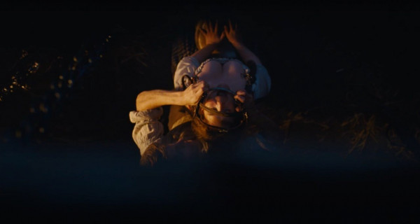 &laquo;Грозовой перевал&raquo;: Рецензия Киноафиши