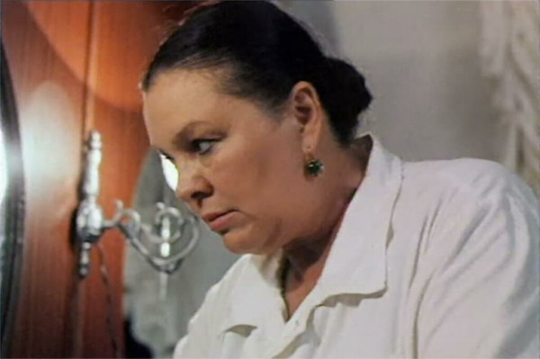 Мало снималась и не вышла замуж: печальная судьба одинокой актрисы Александры Дорохиной Мало снималась и не вышла замуж: печальная судьба одинокой актрисы Александры Дорохиной