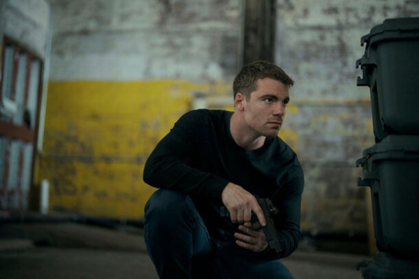 Главные премьеры февраля: что смотреть на стримингах