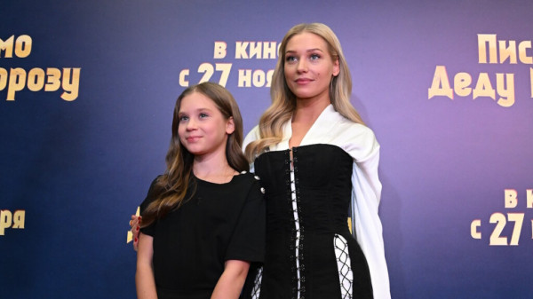 Бедное детство, обида на родителей и скандальный развод с Гариком Харламовым: как живет Кристина Асмус Бедное детство, обида на родителей и скандальный развод с Гариком Харламовым: как живет Кристина Асмус