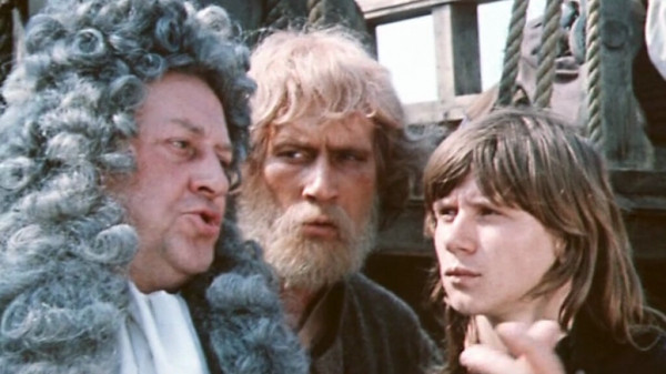 Работали в спешке, чтобы на два года положить на полку: Как снимали сериал &laquo;Россия молодая&raquo;