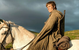 «Это была ошибка!»: из «Рыцаря Семи Королевств» в последний момент вырезали одну из важнейших сцен книги Мартина