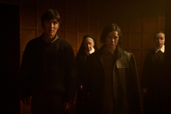 Бросить вызов обществу или смириться: каким получился фильм &laquo;Мелочи жизни&raquo; с Киллианом Мерфи от режиссера &laquo;Острых козырьков&raquo;