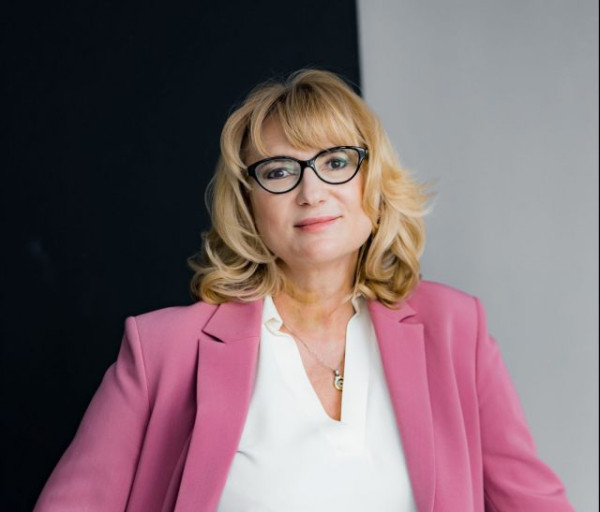 10 способов аккуратно намекнуть человеку, что пора прекратить общение 10 способов аккуратно намекнуть человеку, что пора прекратить общение