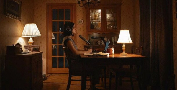 Новый хоррор А24 с бюджетом в $500 000 всего за сутки собрал в 20 раз больше: «По-настоящему страшный даже без капли крови» Новый хоррор А24 с бюджетом в $500 000 всего за сутки собрал в 20 раз больше: «По-настоящему страшный даже без капли крови»