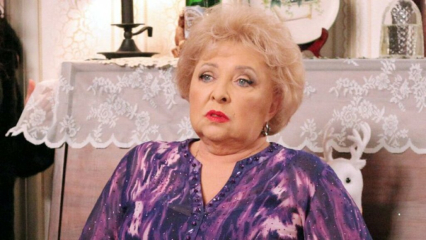 Анна Фроловцева прославилась в 60 лет и похоронила мужа: как сейчас живет Галина Ивановна из &laquo;Ворониных&raquo;