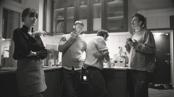 &laquo;Картины дружеских связей&raquo;: Посиделки на дорожку