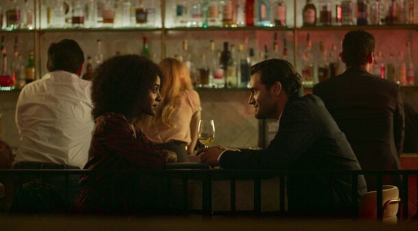 3 серии скучал, потом &mdash; отвисла челюсть: откопал малоизвестный триллер Netflix с сюжетным поворотом, который невозможно угадать