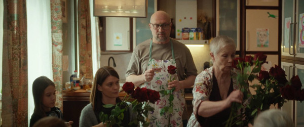 &laquo;Если вас не ценят &mdash; уходите&raquo;: &laquo;Тюльпаны&raquo; &mdash; трогательный альманах к 8 марта