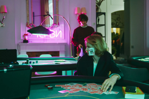 7 жизнеутверждающих российских сериалов без хтони, которые поднимут настроение