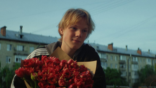 &laquo;Если вас не ценят &mdash; уходите&raquo;: &laquo;Тюльпаны&raquo; &mdash; трогательный альманах к 8 марта