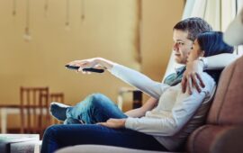 Где смотреть кино новинки 2025 в хорошем качестве бесплатно и легально: полный гид для киномана