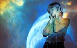 Фантастика аудиокниги полностью: лучшие вселенные, которые захватят с первых секунд